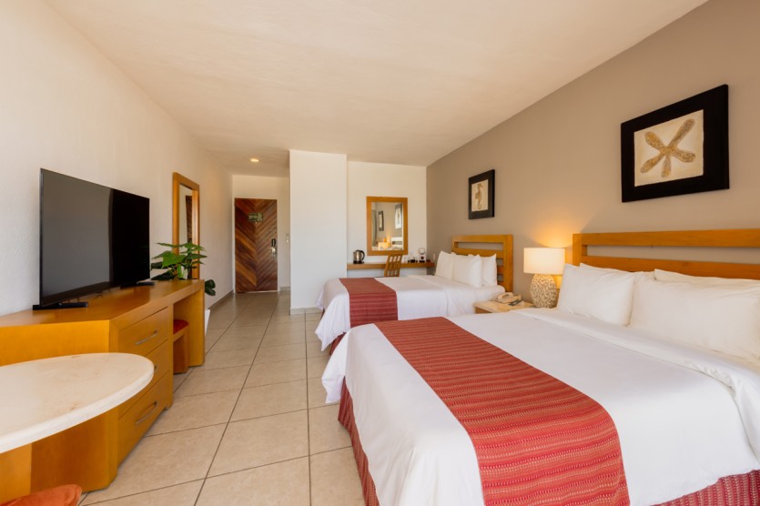 Club-Room-2bed_02.jpg