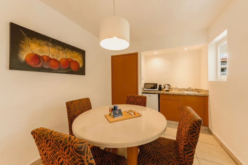 Emotions Select One-bedroom Suite