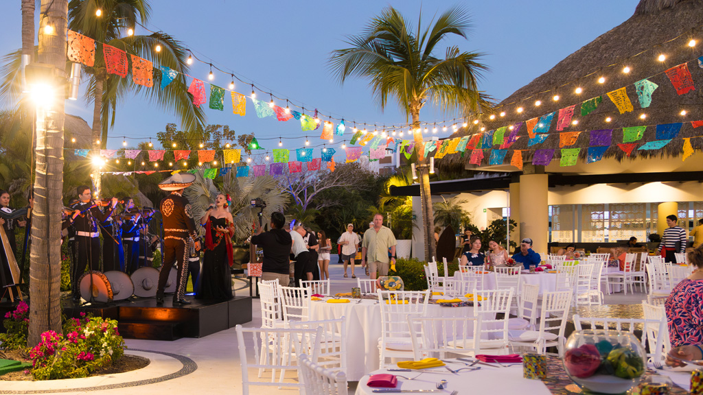 Fiestas Mexicanas en el Paraíso: Septiembre en Marival Resorts