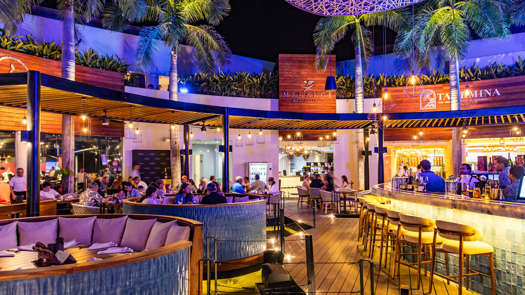 Savor the Sunsets: Best Places for Dinner in Nayarit