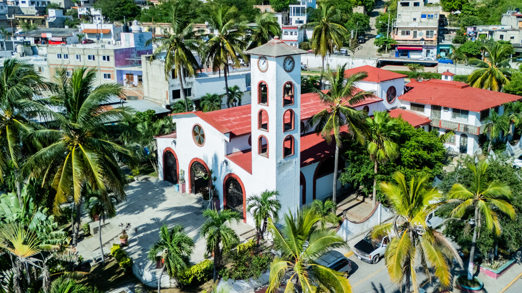 Your Perfect Day Trip to Bucerías from Marival Emotions